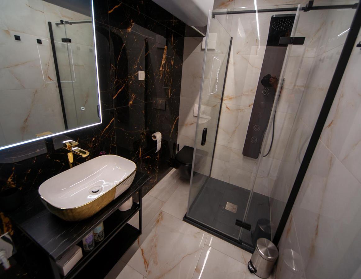 Sport Apartments Радовлица Экстерьер фото