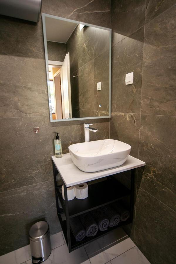 Sport Apartments Радовлица Экстерьер фото